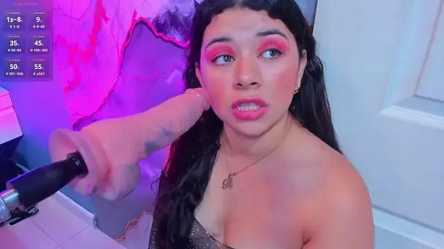 paris_secret from StripChat is Freechat