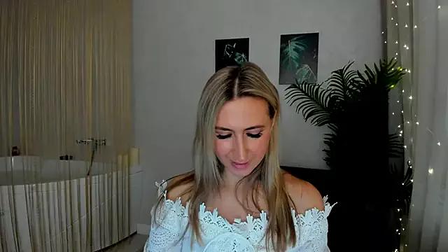 Try girls webcam shows. Sweet cute Free Performers.