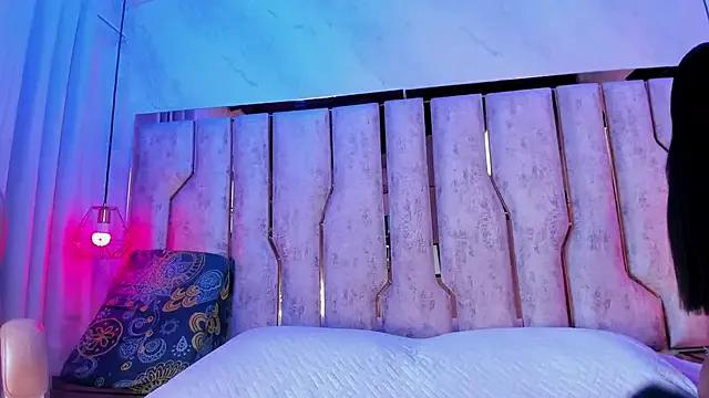 Try girls webcam shows. Sweet cute Free Performers.