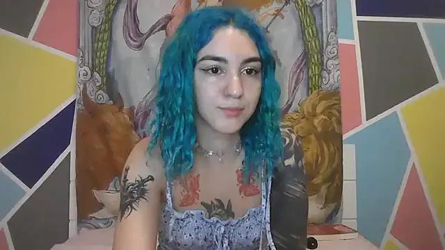 Peetitefairy from StripChat