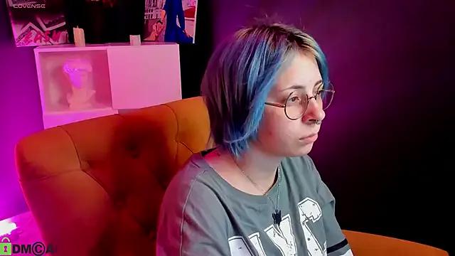 Try girls webcam shows. Sweet cute Free Performers.