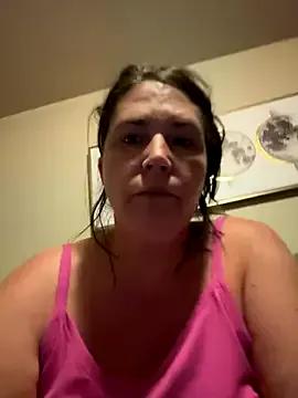 petalsexy from StripChat is Freechat