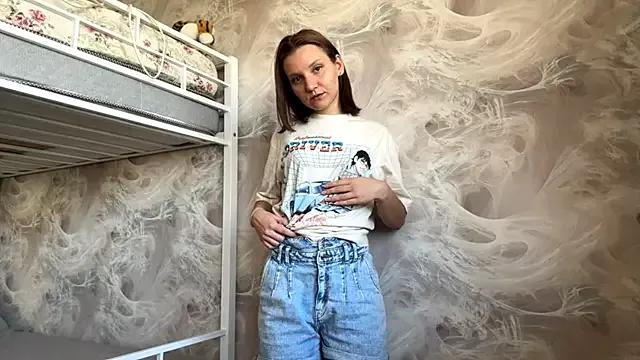 Phara_Tarro from StripChat is Freechat