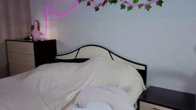 Try girls webcam shows. Sweet cute Free Performers.