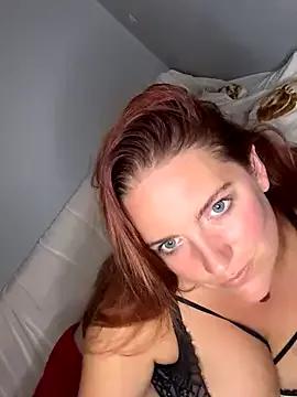 Pinky_Rose_Official from StripChat is Freechat