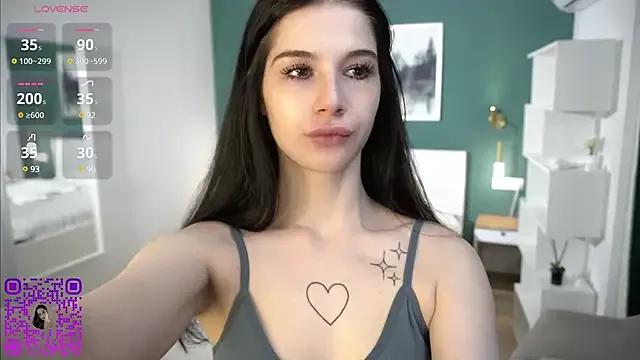 playful_minx from StripChat is Freechat