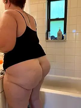 plusizebigbooty from StripChat is Freechat