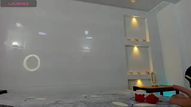 Pocahontas_pow from StripChat