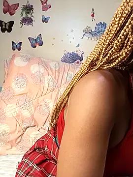 Pretty_tiffany from StripChat is Freechat