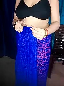 PRIYA_33 from StripChat is Freechat