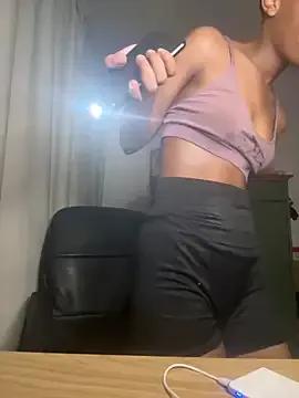Prxincess_AAGodesss from StripChat is Freechat