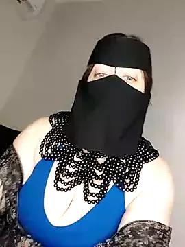 Queen_Amina from StripChat is Freechat