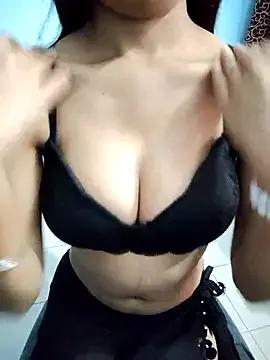 queen_visakha from StripChat is Freechat