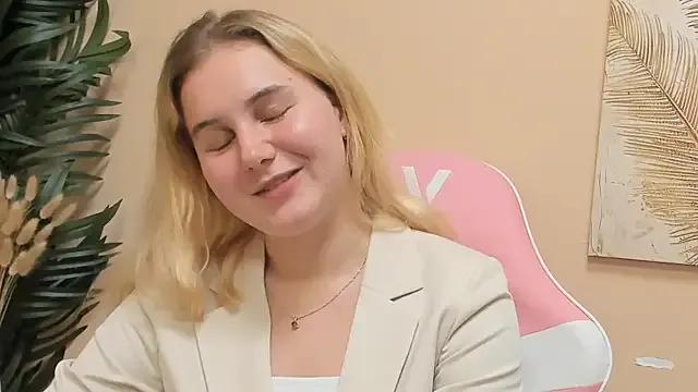 Try girls webcam shows. Sweet cute Free Performers.