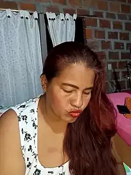 Rahma_Beautiful from StripChat is Freechat
