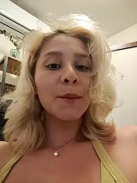 Try girls webcam shows. Sweet cute Free Performers.