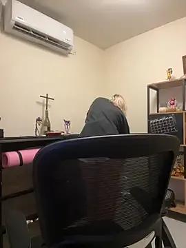 Ramona_Flower from StripChat is Freechat