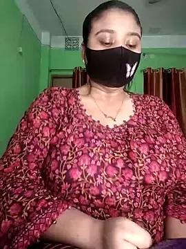 Rani-Pagli from StripChat is Freechat