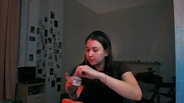 raviolly046 from StripChat is Freechat