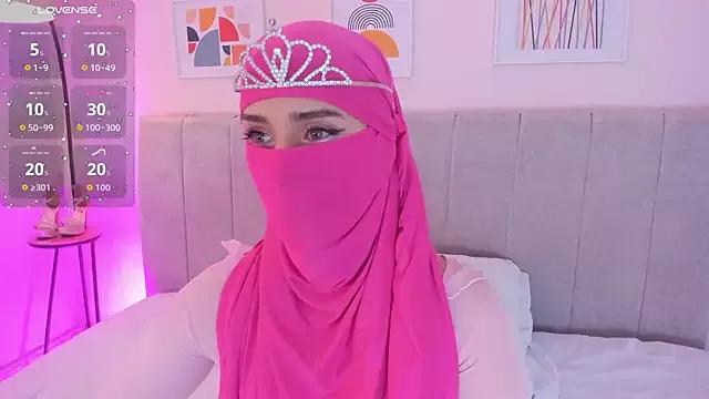 Rawiya from StripChat