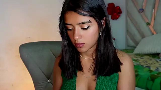 Rebecca_055 from StripChat