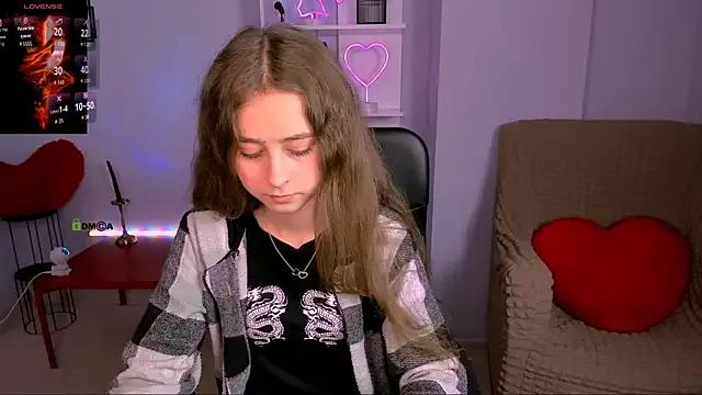 rebecca_smile from StripChat is Freechat