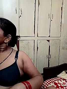 reemacouple007 from StripChat is Freechat