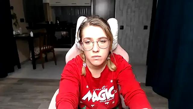 Try girls webcam shows. Sweet cute Free Performers.
