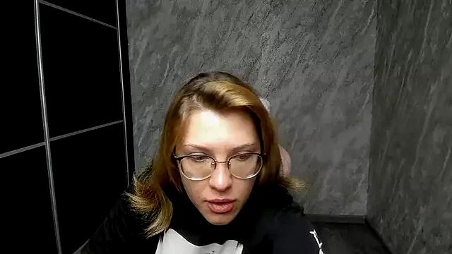 Try girls webcam shows. Sweet cute Free Performers.