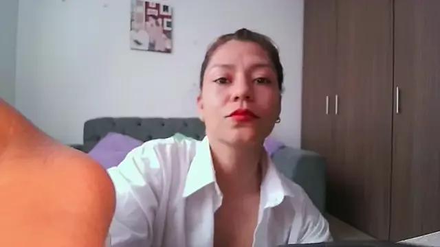 Try girls webcam shows. Sweet cute Free Performers.