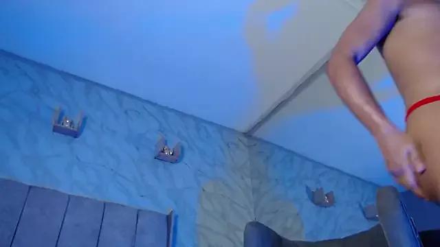 robin__2025 from StripChat is Freechat