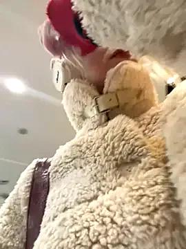 RonnieKiss from StripChat is Freechat