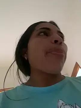 Rosa_25x from StripChat is Freechat