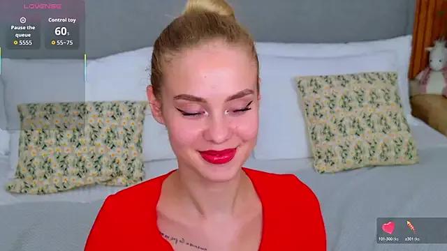 Rose_Masson from StripChat is Freechat