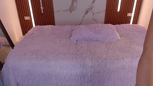 Freechat rosselyn_ on StripChat