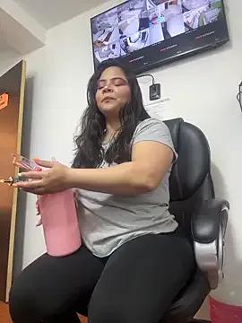 ROUSE_SINCLAIR from StripChat is Freechat