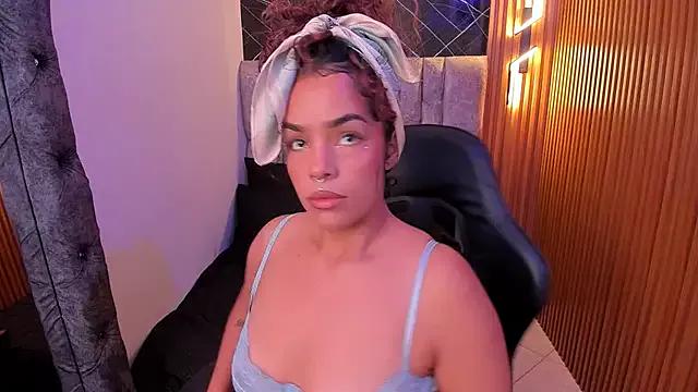 Try girls webcam shows. Sweet cute Free Performers.