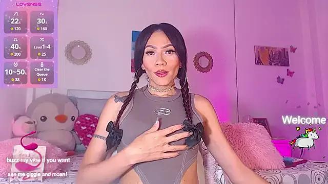 Roxy_SexyDiaz from StripChat is Freechat