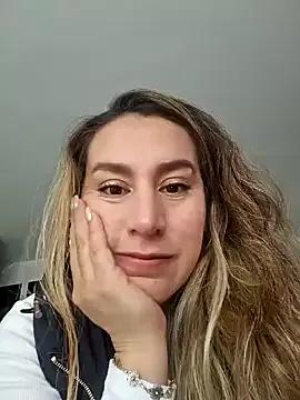 Try girls webcam shows. Sweet cute Free Performers.