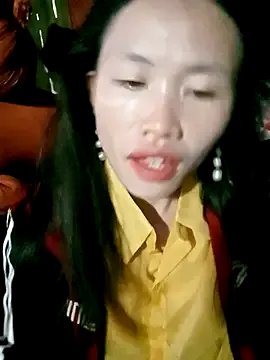 Freechat rubi_bae on StripChat