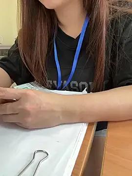 Ruby2000- from StripChat is Freechat