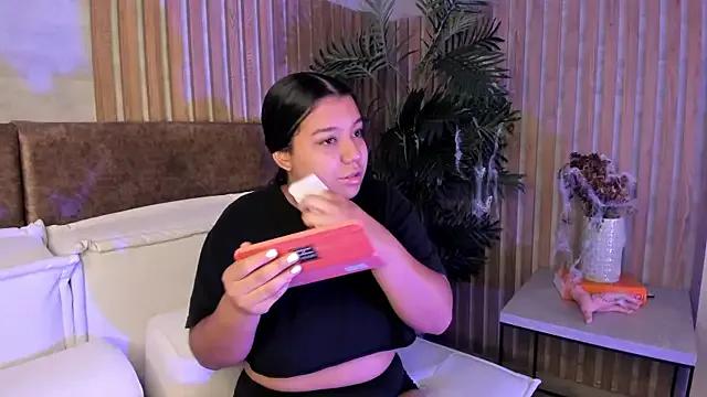 SadieFoster from StripChat is Freechat