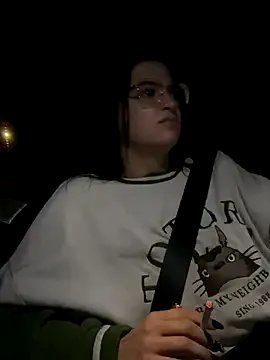 Freechat SafeinouterSpace on StripChat