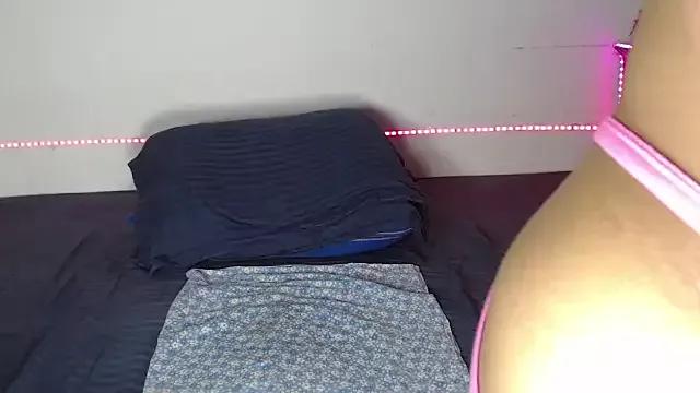 sahansa from StripChat