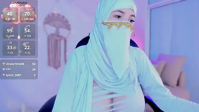 Salma_isawwii from StripChat