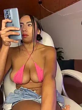 Salome_pink1 from StripChat is Freechat