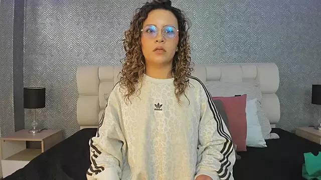 salome_sp from StripChat is Freechat