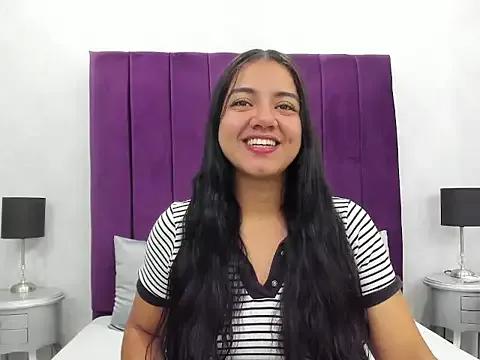 SalomeLee from StripChat is Freechat