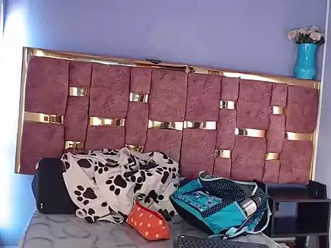 Samantha_cute25 from StripChat is Freechat