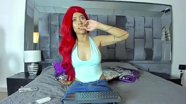 Samantha_Delacroxx from StripChat is Freechat